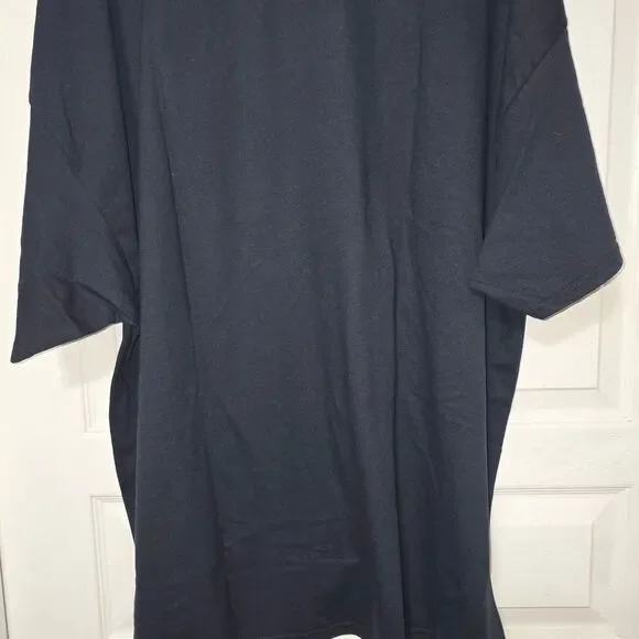 Gildan Black Short Sleeve Tee with Blue Bow Design - Picture 3 of 5